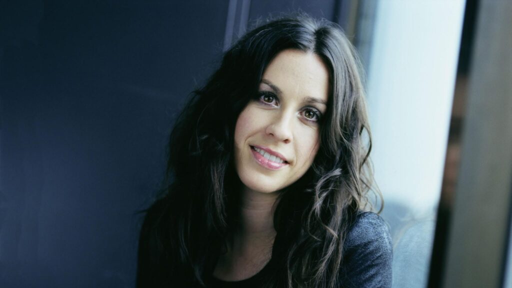 Alanis morissette 1525784128.88.2560x1440